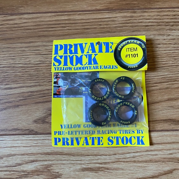 #6 Valvoline Thunderbird Model - Picture 5 of 5